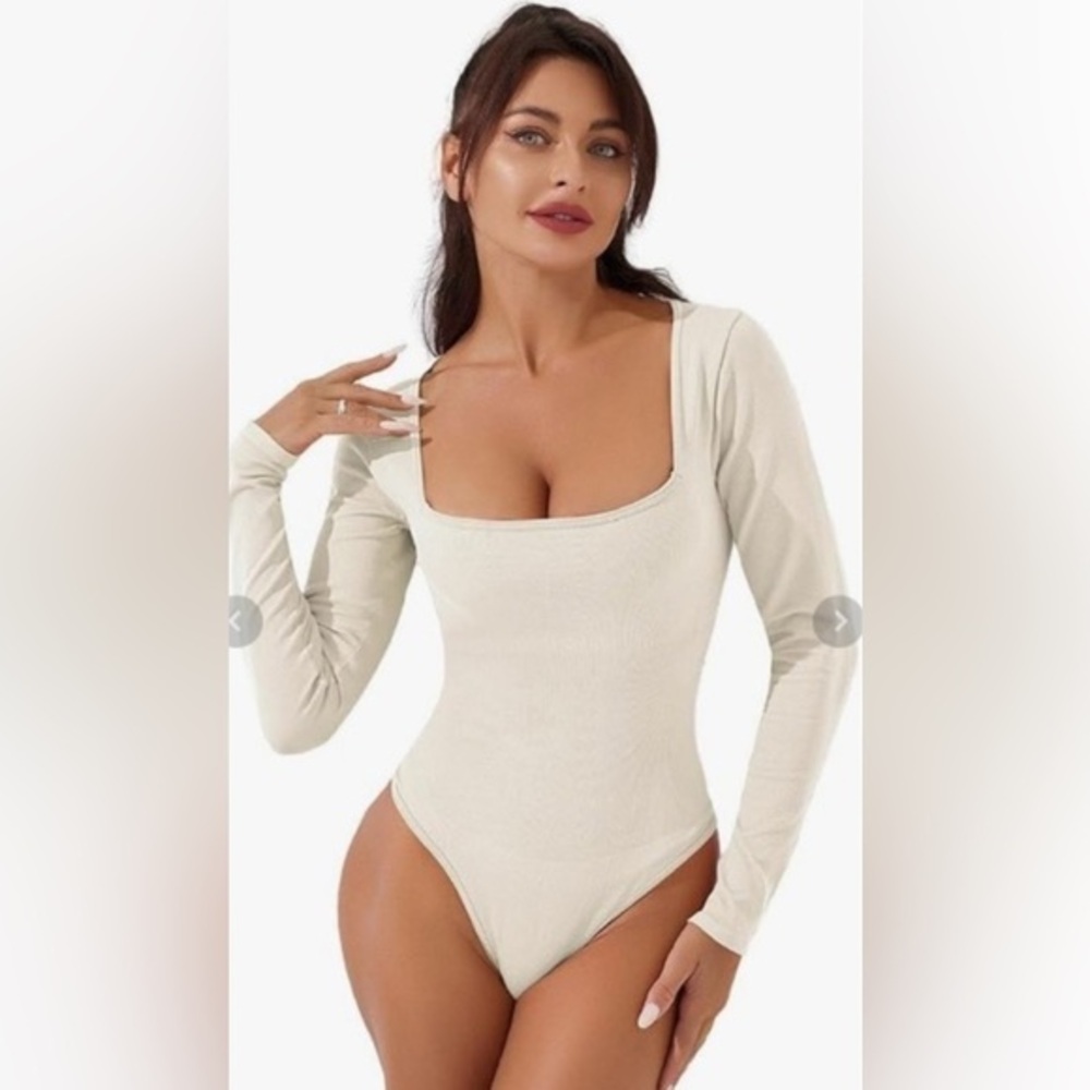 Long Sleeve Square Neck Bodysuit | S | NWT